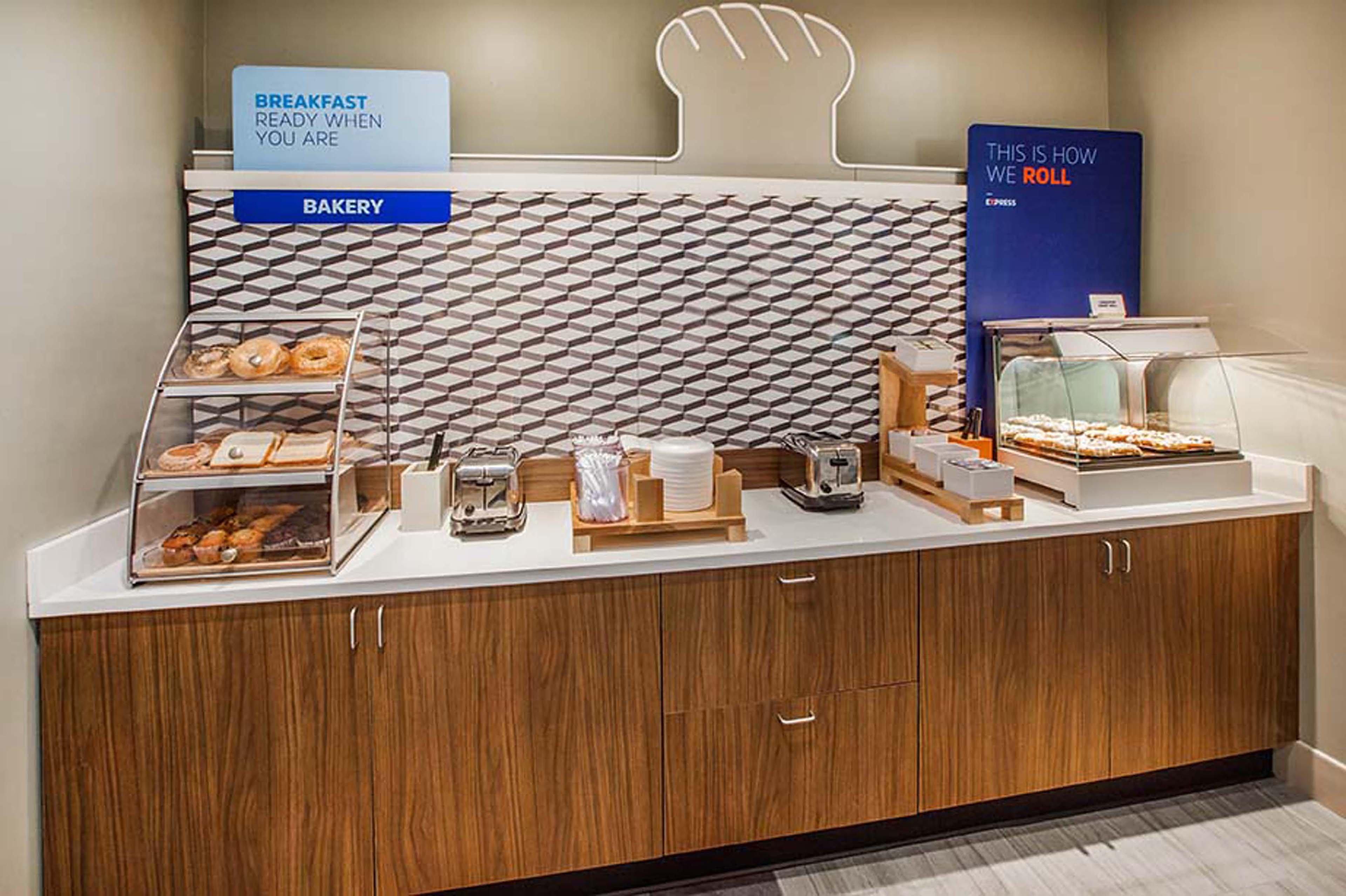 Holiday Inn Express Hotel & Suites Lancaster-Lititz By Ihg Eksteriør billede