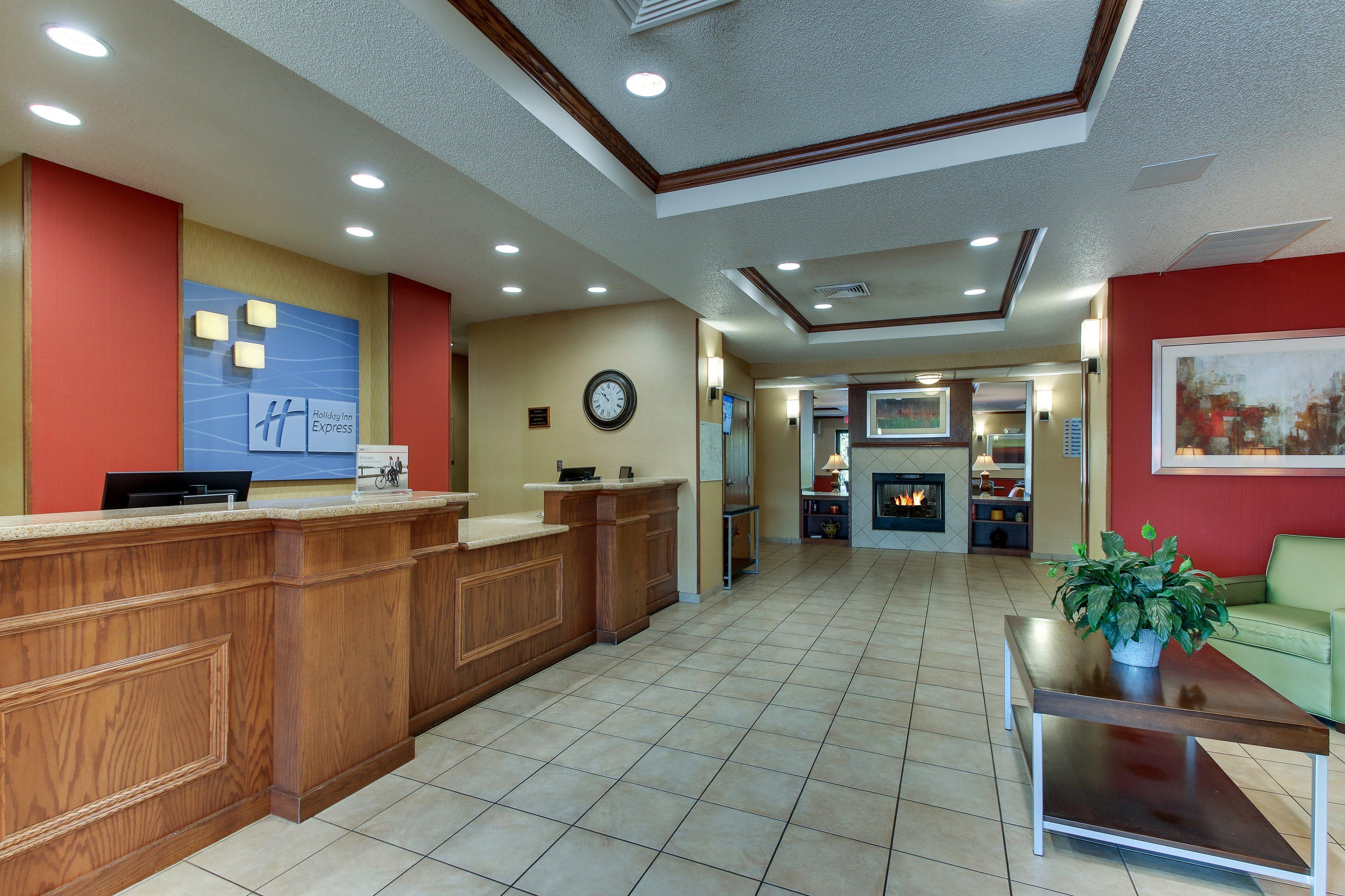 Holiday Inn Express Hotel & Suites Lancaster-Lititz By Ihg Eksteriør billede