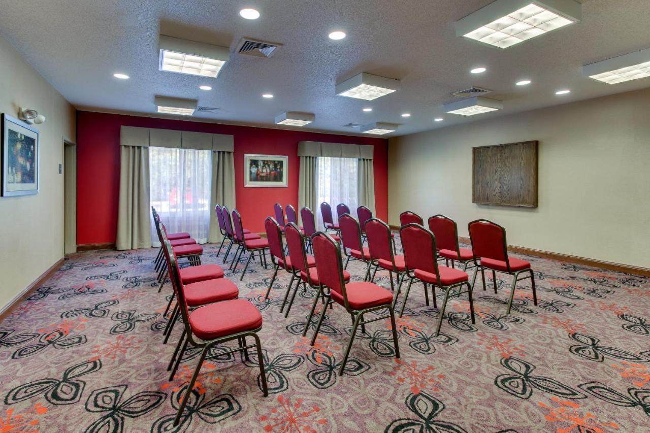Holiday Inn Express Hotel & Suites Lancaster-Lititz By Ihg Eksteriør billede